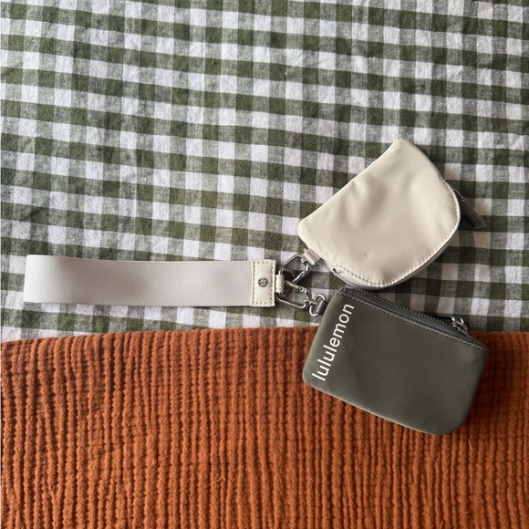Lululemon Dual Pouch Wristlet